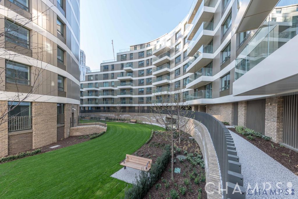 Property photo 3 of 12 Gallery