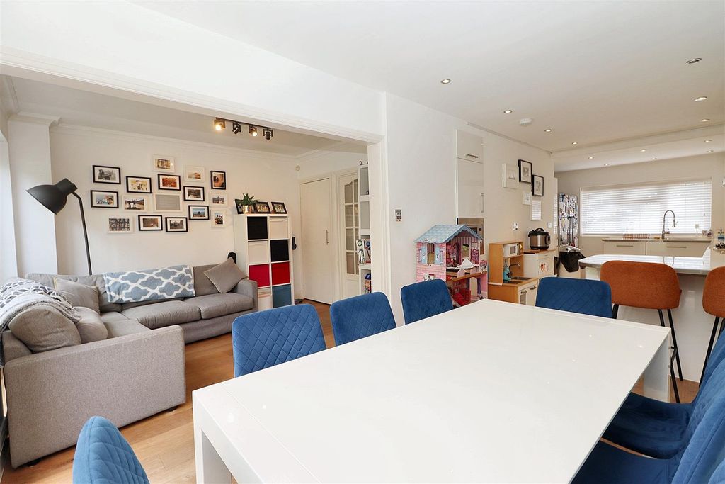 Property photo 3 of 25 Img_4797.Jpg