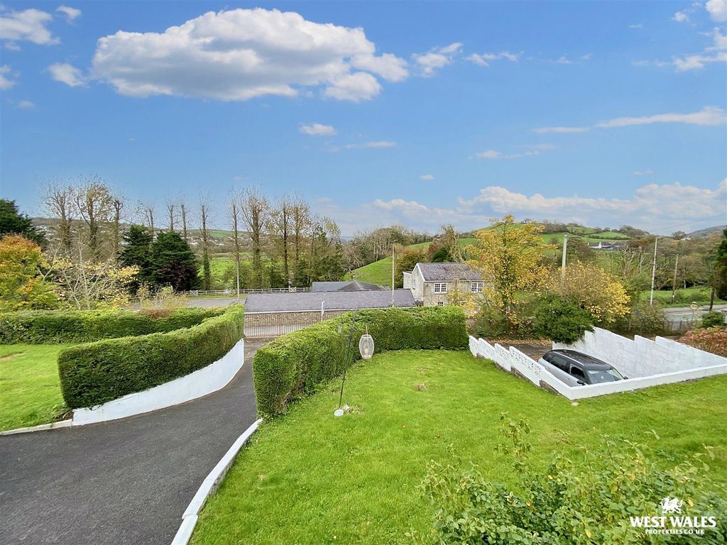 Property photo 2 of 32 Img_2129.Jpg