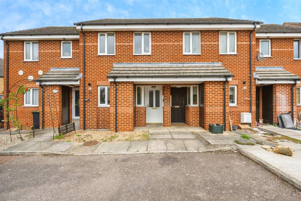 Property photo 1 of 17