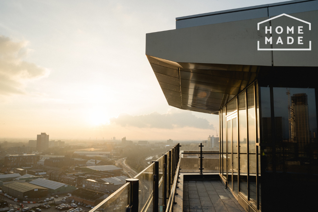 Property photo 3 of 19 c0636A9118d888A60097A42De415