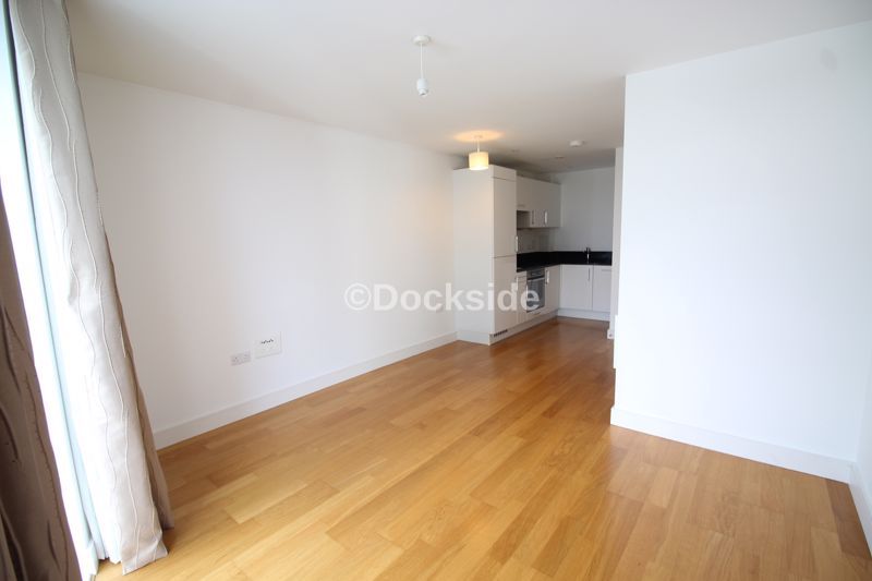 Property photo 3 of 8 Photo 8