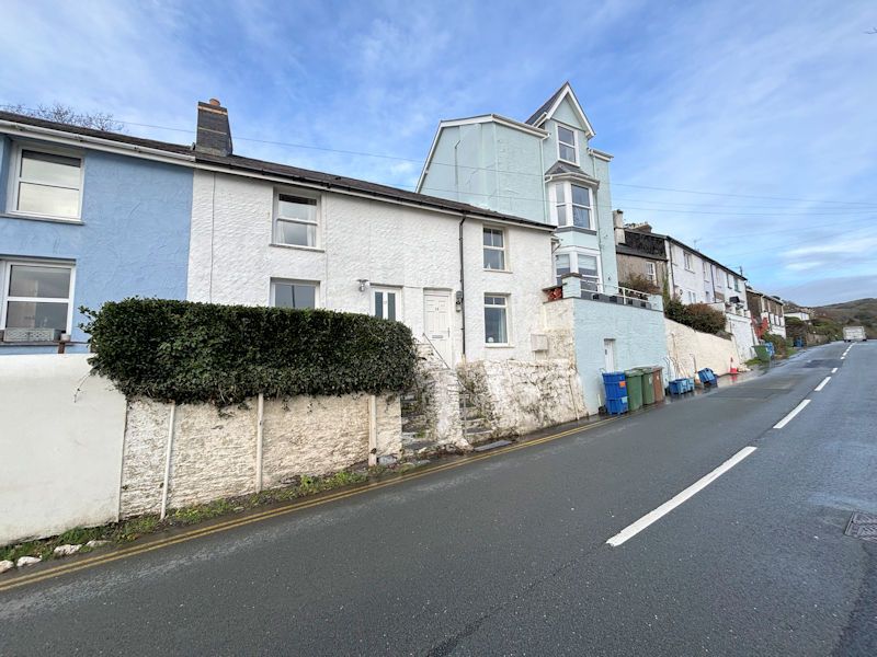 Property photo 3 of 34