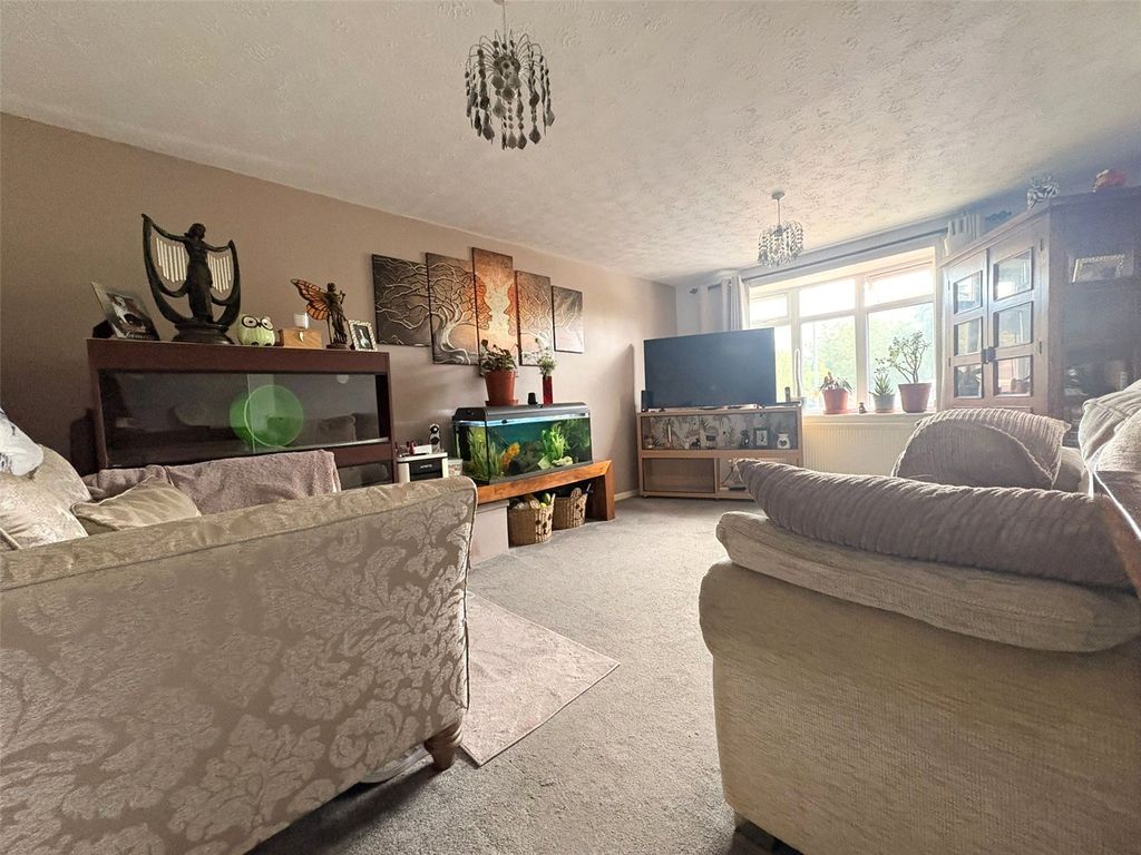 Property photo 2 of 15 Picture No. 38