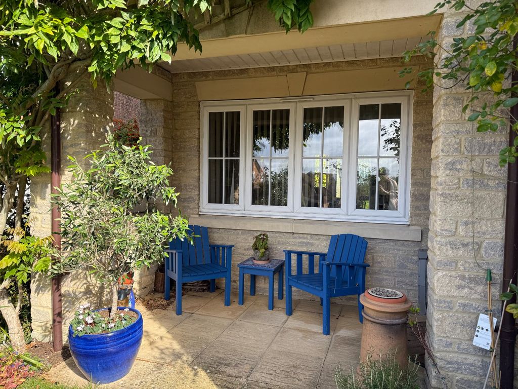 Property photo 1 of 29 Garden