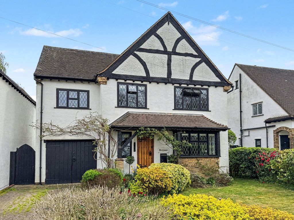 Property photo 1 of 27