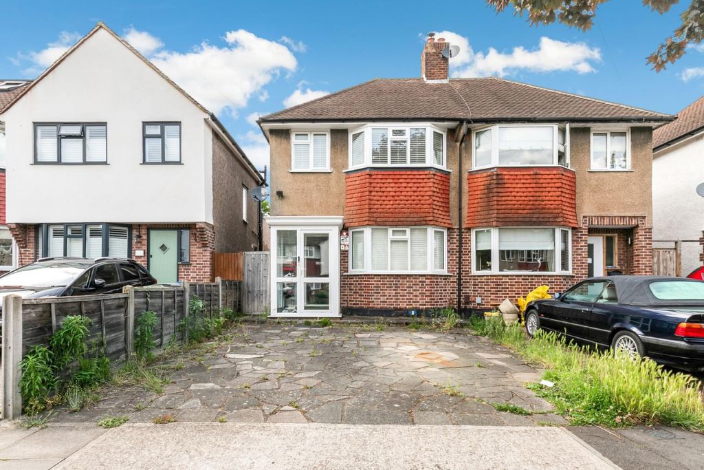 Property photo 1 of 13 Caverleigh Way   -62.Jpg