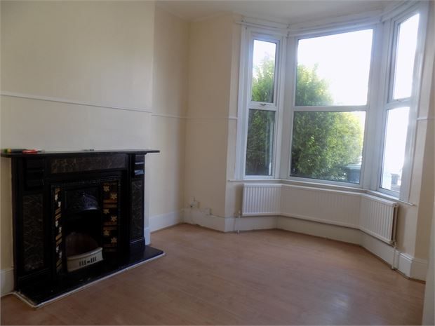 Property photo 2 of 7 Picture 2