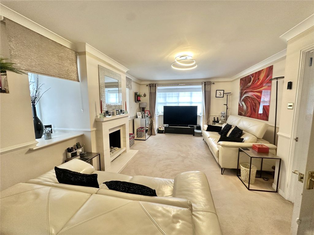 Property photo 2 of 22 Picture No. 02