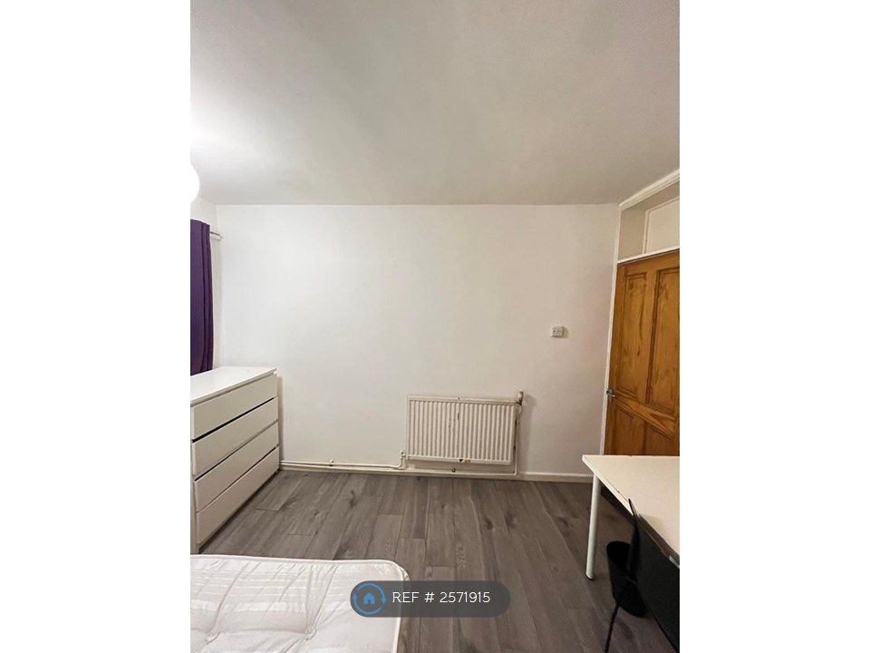 Property photo 3 of 4