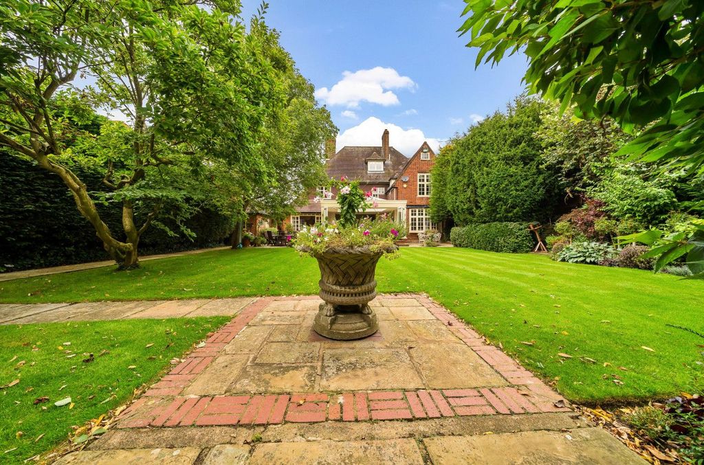 Property photo 3 of 7