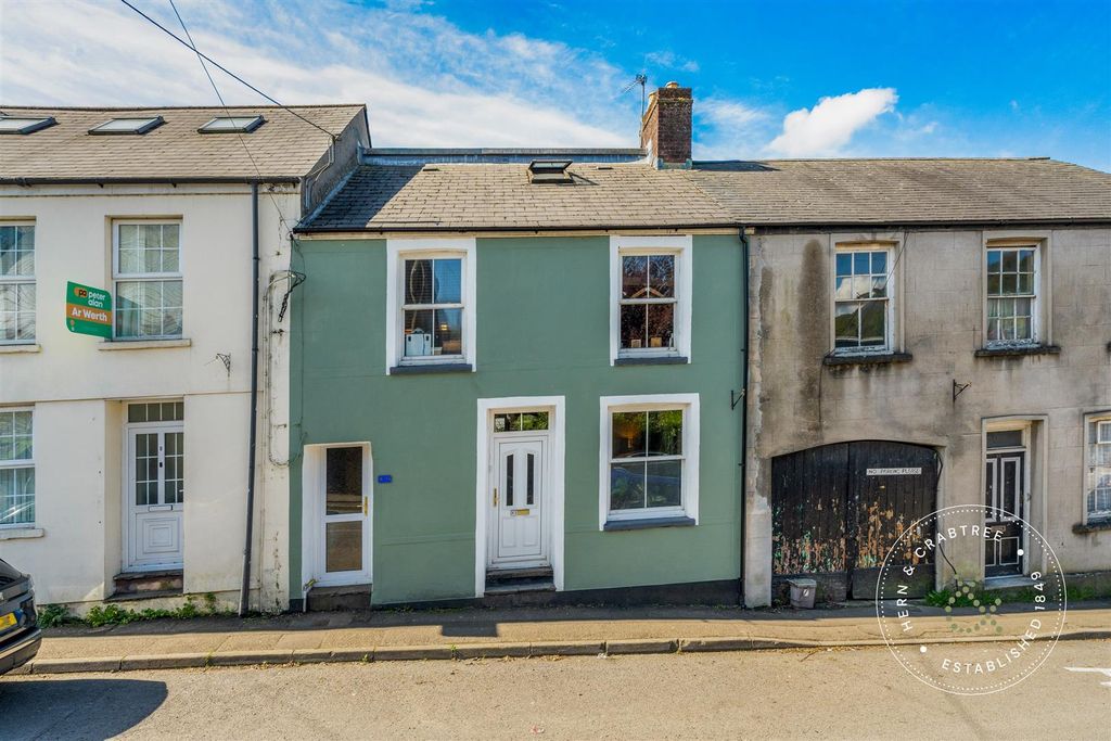 Property photo 1 of 31 Merthyr-Road-22.Jpg