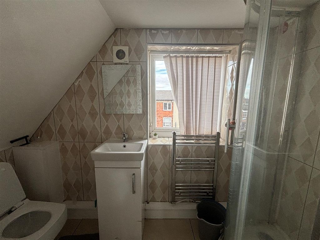 Property photo 2 of 5 4.Jpg