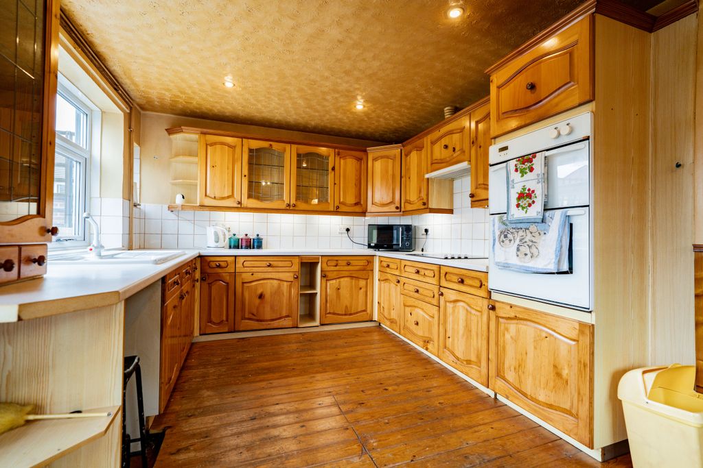 Property photo 3 of 14 Dsc02209