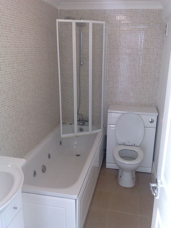 Property photo 3 of 6