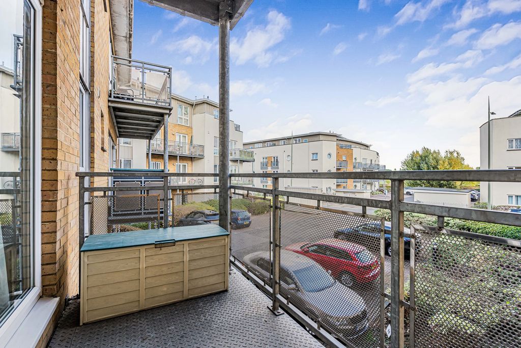 Property photo 2 of 15 Balcony