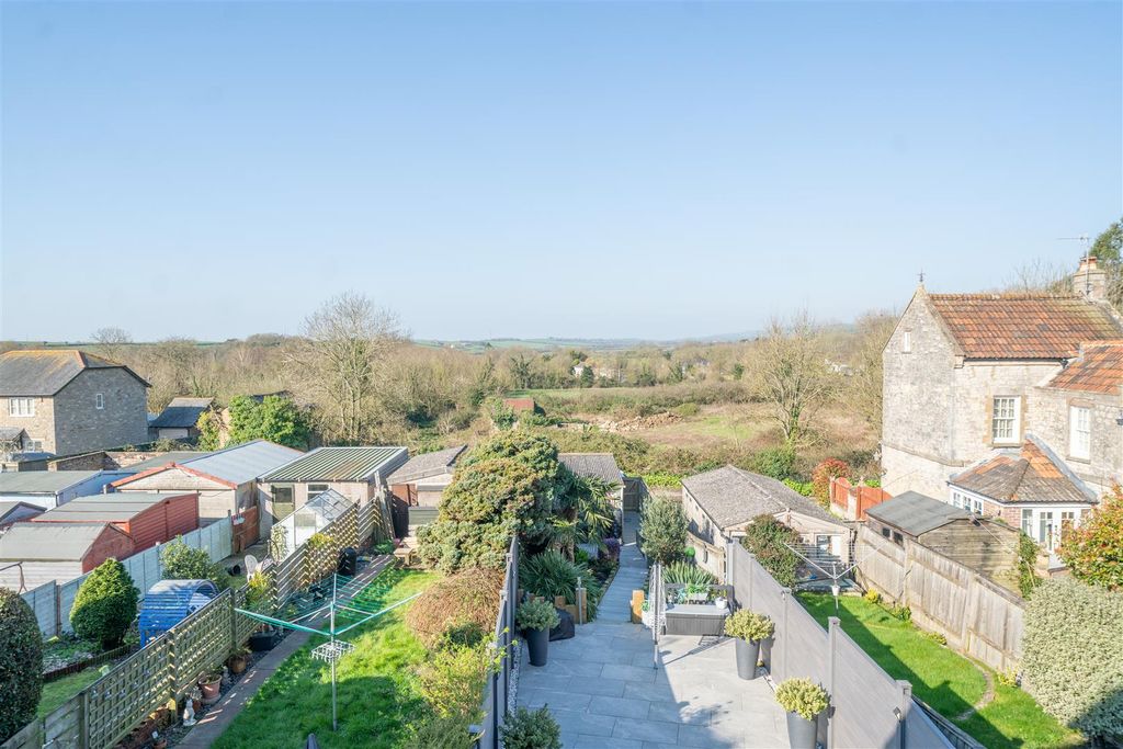 Property photo 3 of 30 Dsc01930.Jpg