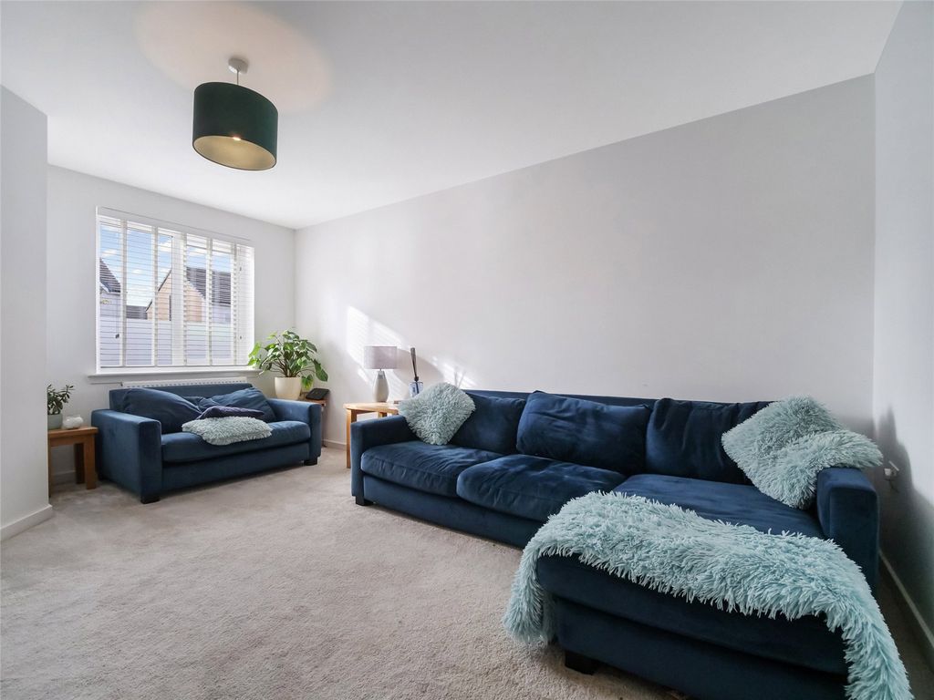 Property photo 3 of 15 Picture No. 04