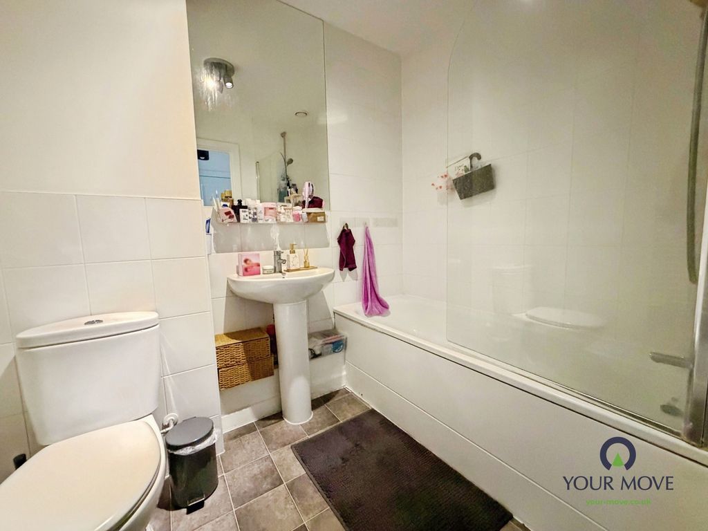 Property photo 3 of 8 Pbox-Img.Jpg