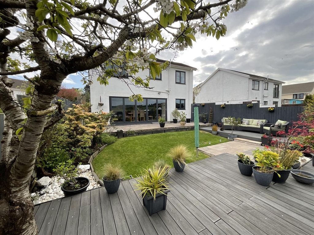 Property photo 1 of 68 Img_0489.Jpeg