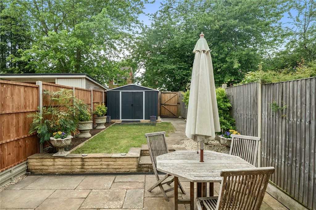 Property photo 2 of 24 Picture No. 34