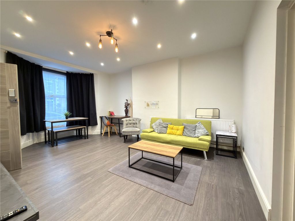 Property photo 1 of 8 Picture No. 01