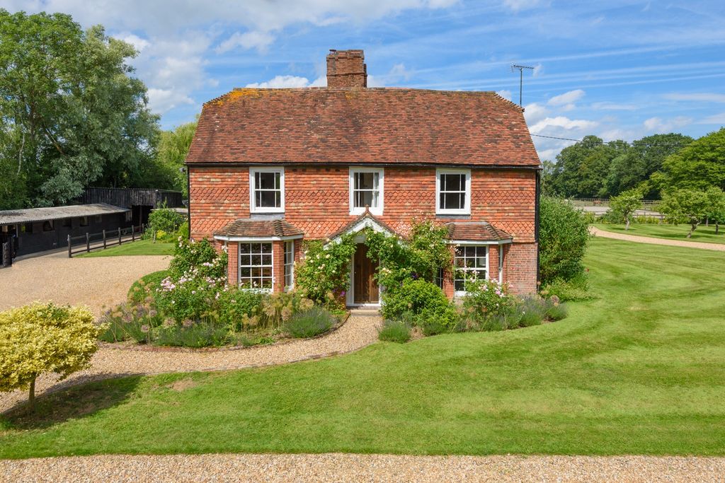 Property photo 1 of 35 5196320