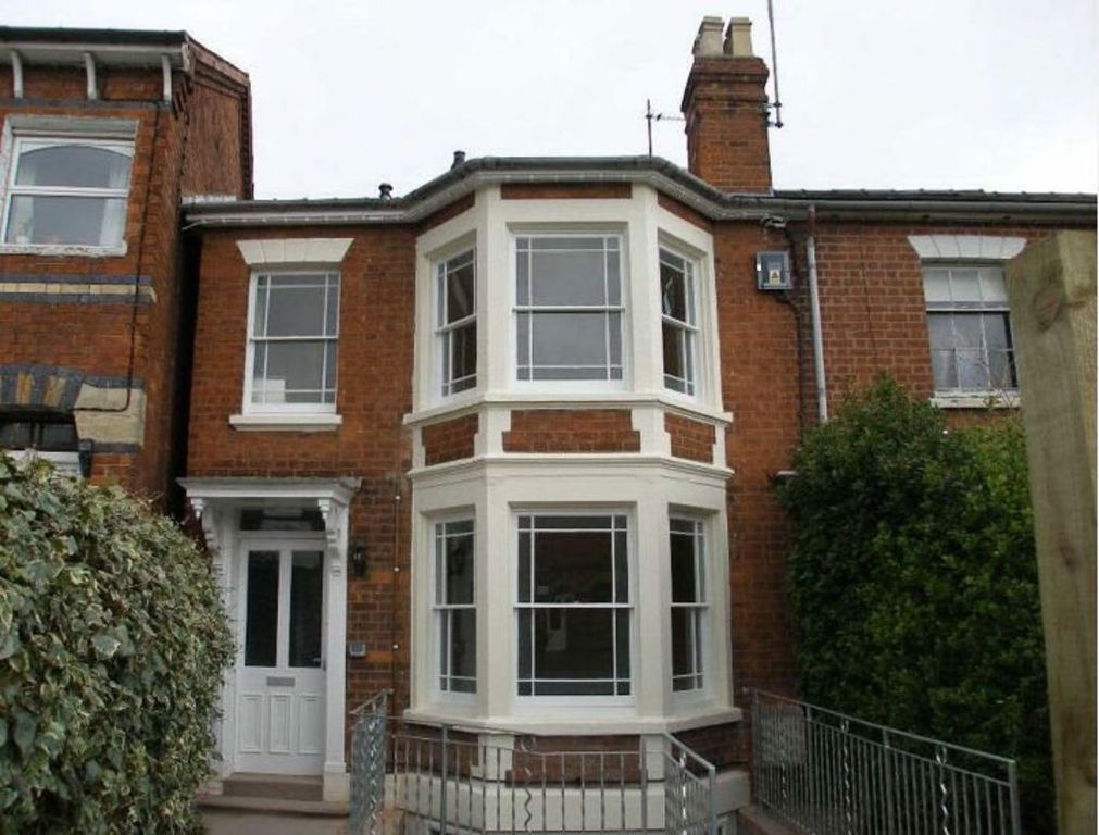 Property photo 1 of 5