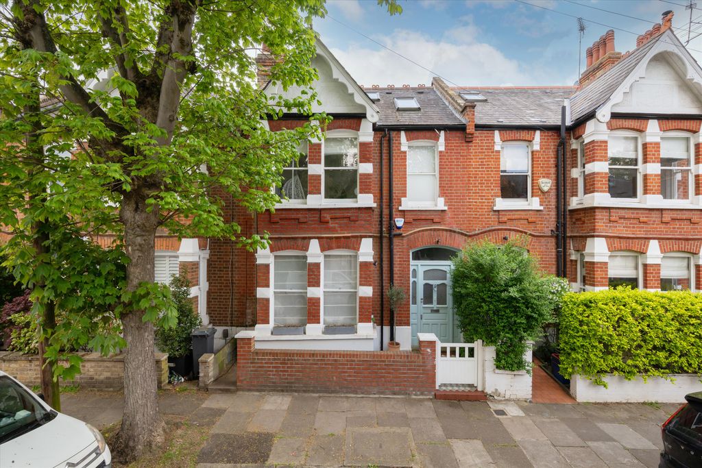 Property photo 1 of 19 Image