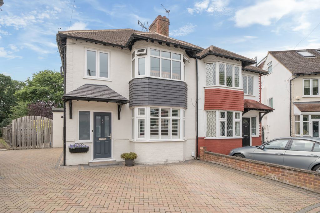 Property photo 1 of 15