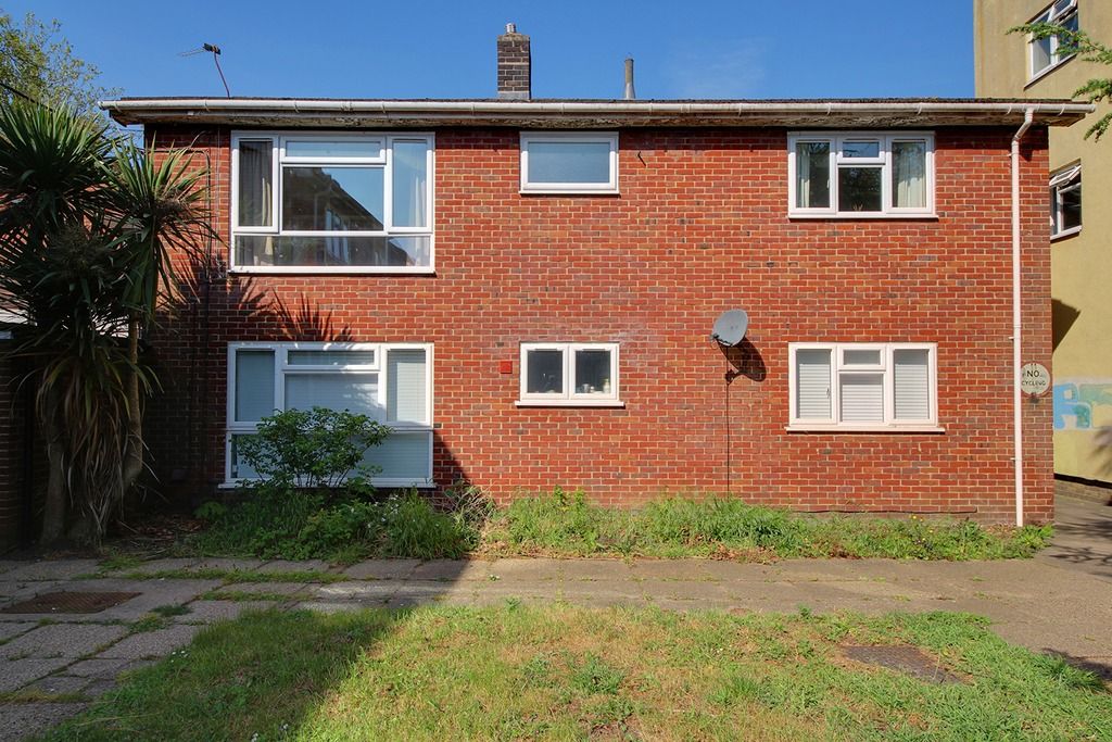 Property photo 1 of 9