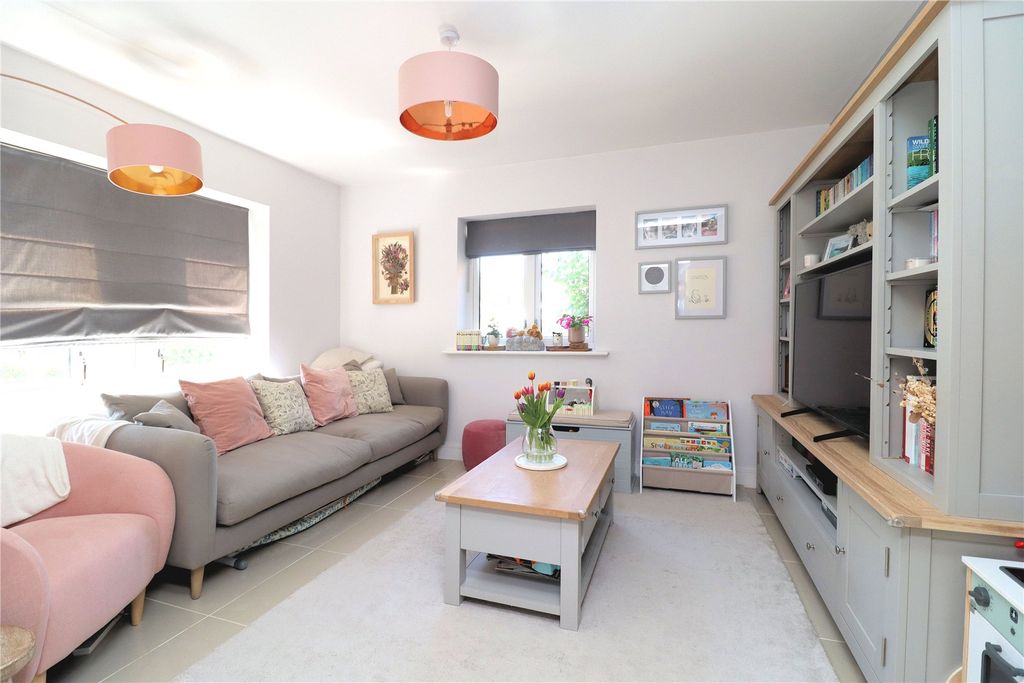 Property photo 1 of 13 Picture No. 02