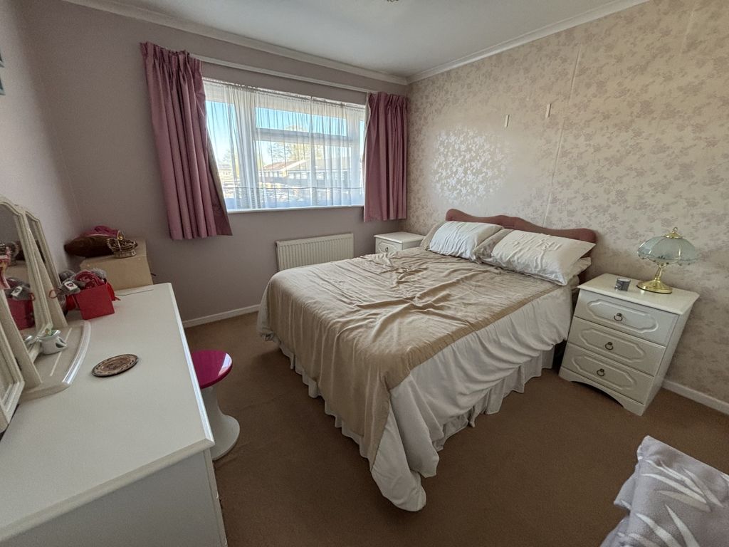 Property photo 2 of 5 Photo 2