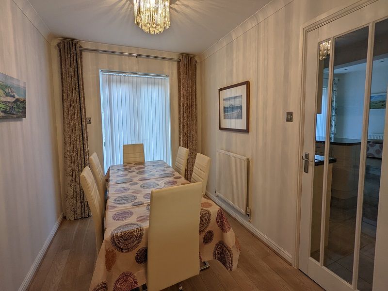 Property photo 3 of 11 Dining Room