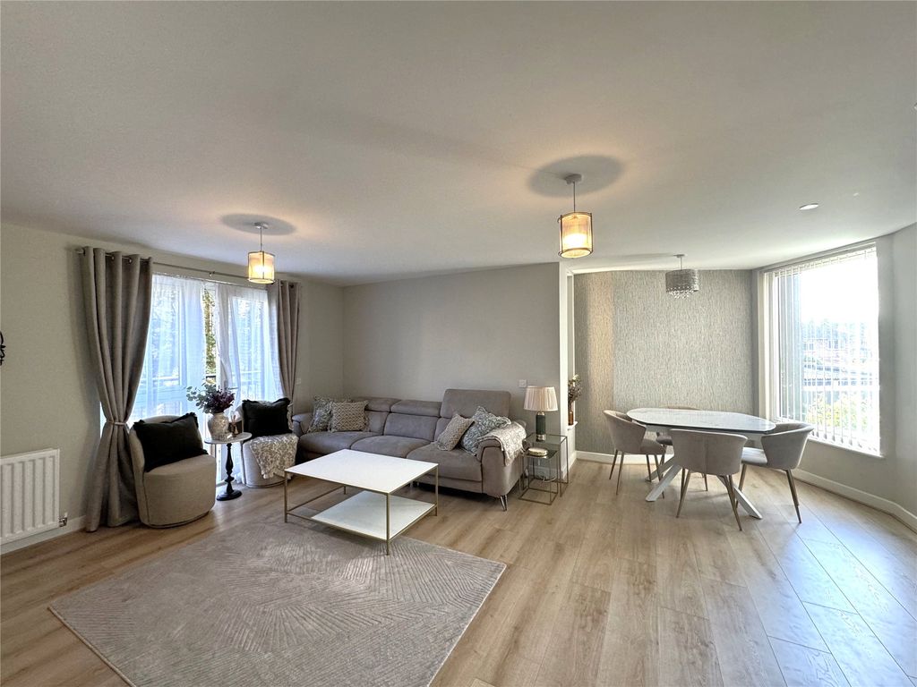 Property photo 1 of 14 Picture No. 01