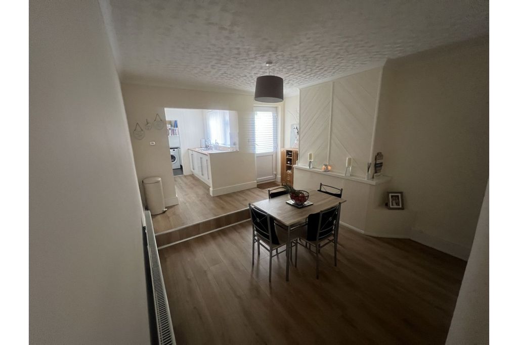 Property photo 3 of 12 Dining Room