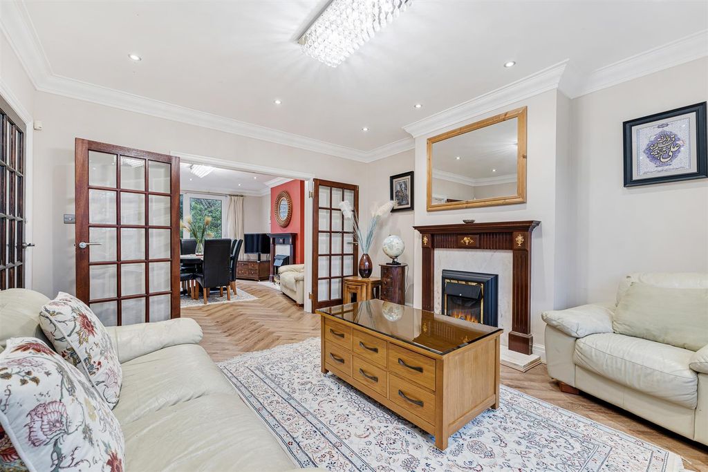 Property photo 2 of 45 Image 2