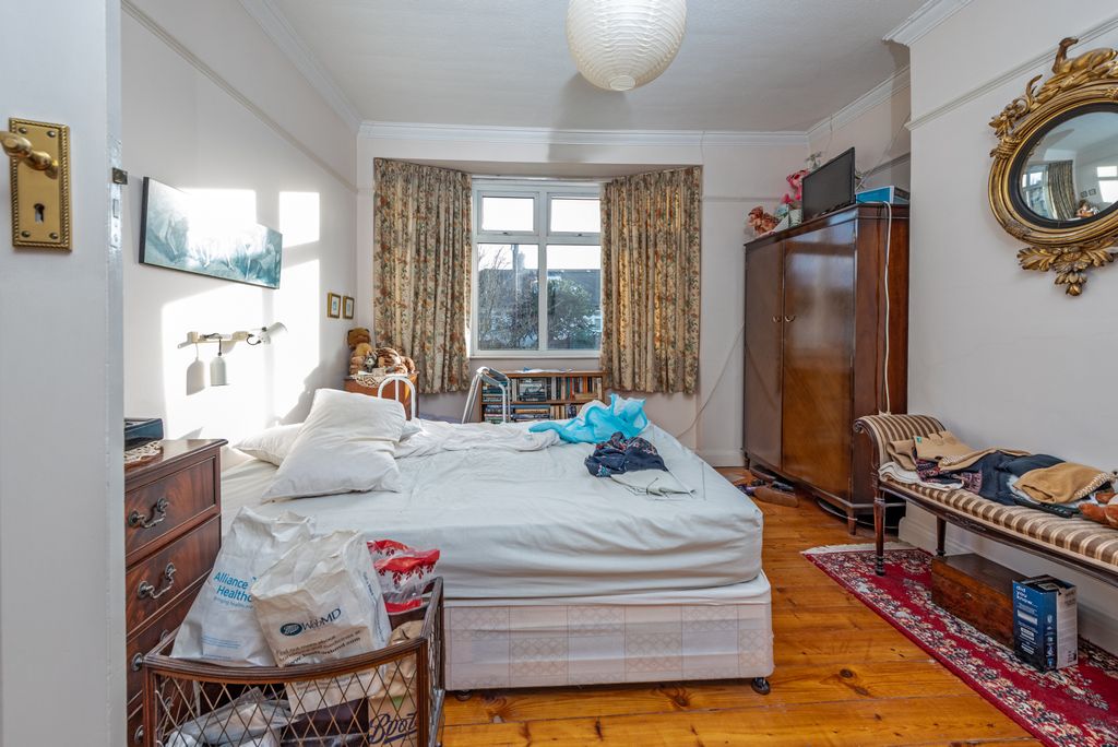 Property photo 3 of 10 Picture No. 05