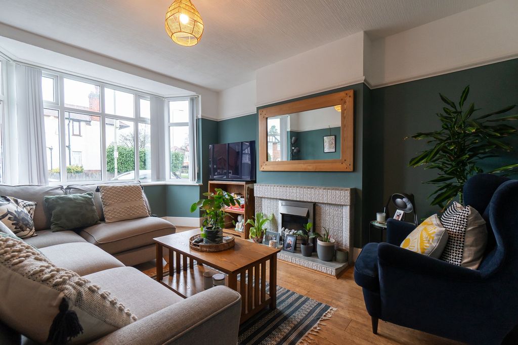 Property photo 3 of 24