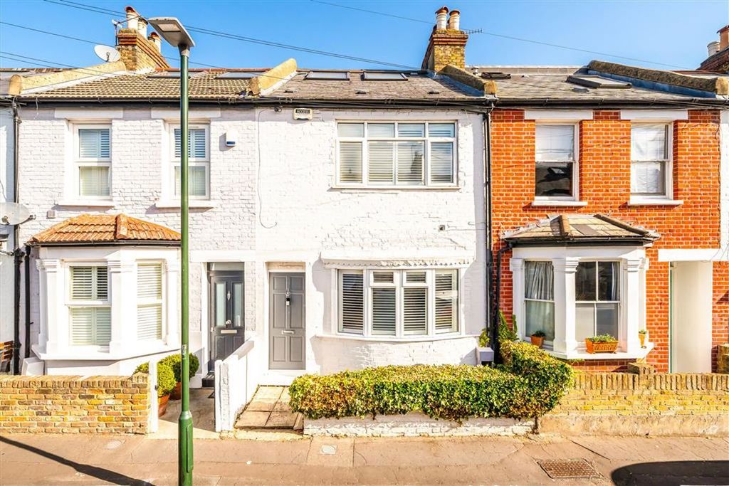 Property photo 1 of 7