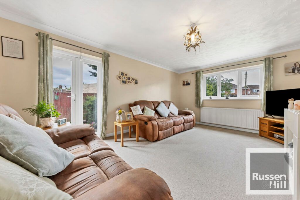 Property photo 2 of 19