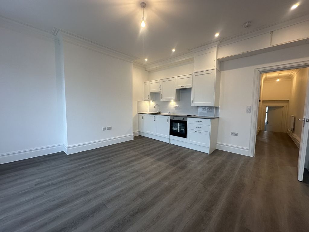 Property photo 2 of 4 Img_9341