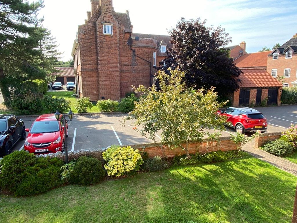 Property photo 2 of 5