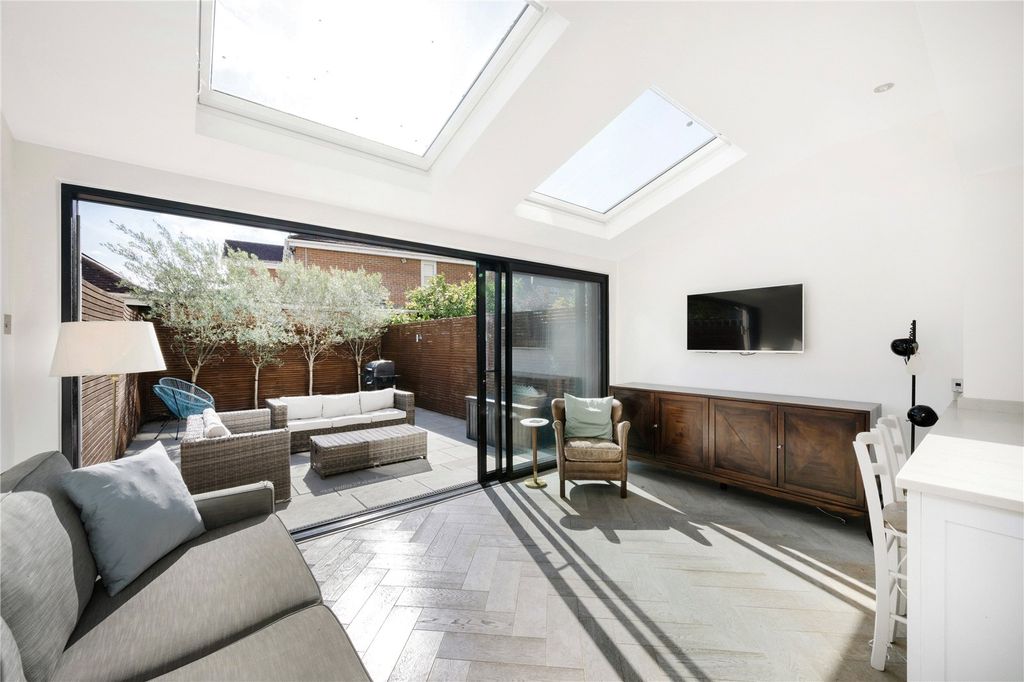 Property photo 1 of 19 Picture No. 48