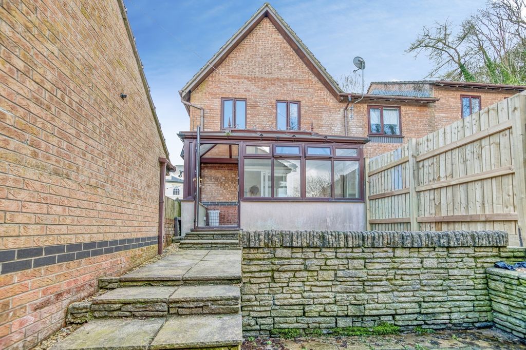 Property photo 2 of 14 Pbox-Img.Jpg