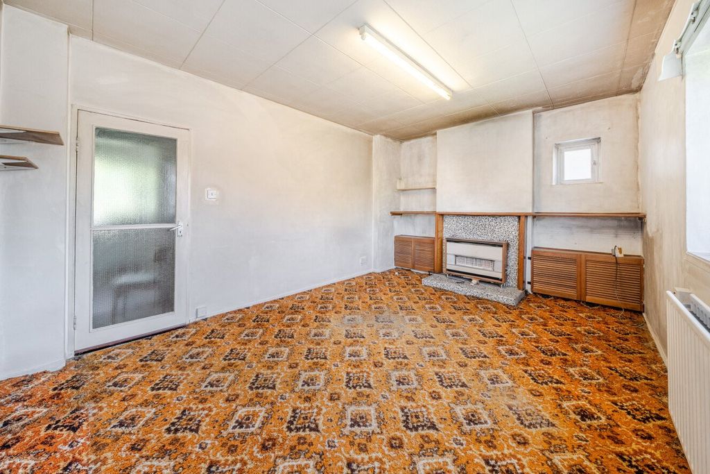 Property photo 3 of 17 Picture No. 05