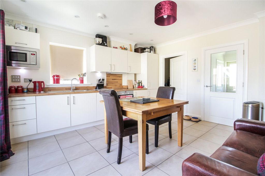 Property photo 3 of 15 Picture No. 22