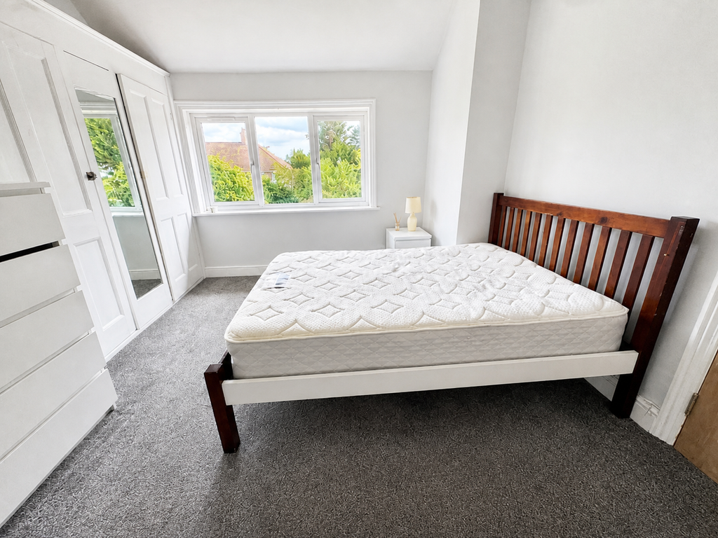 Property photo 1 of 9 1 Room - House Share, Norbury Sw16
