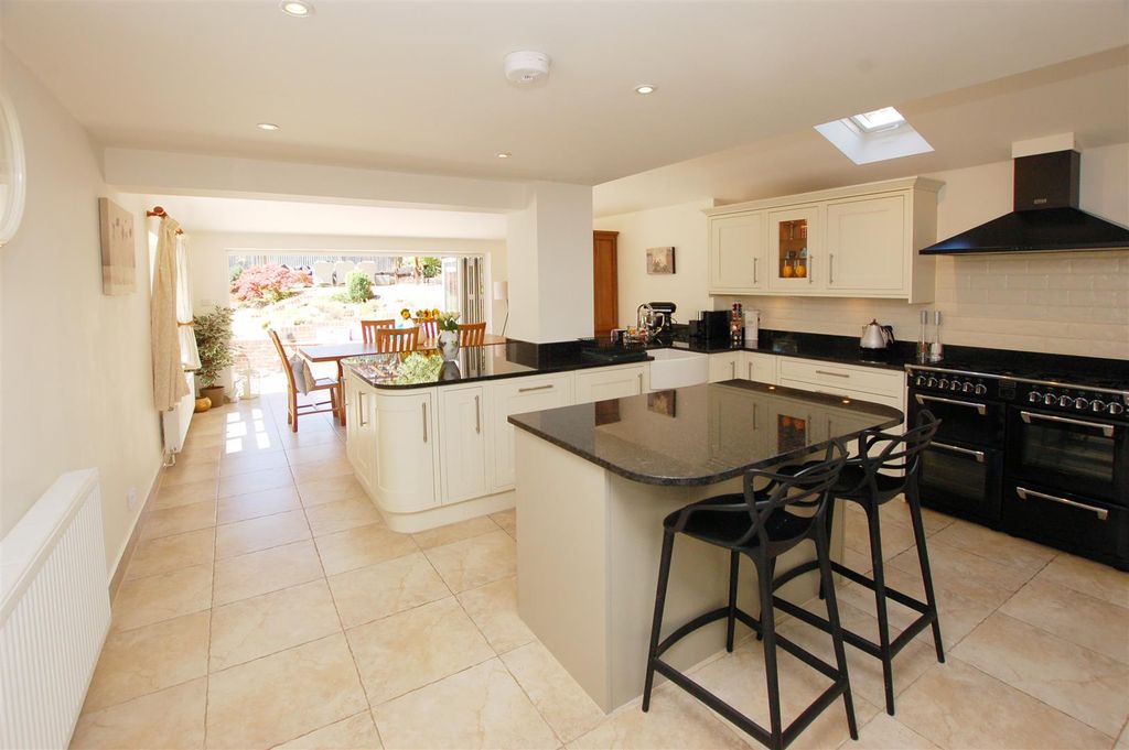 Property photo 3 of 27 Dsc_0011 (3).Jpg