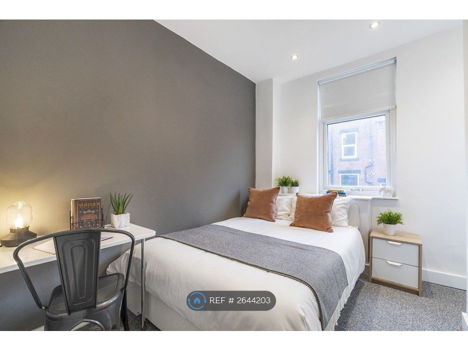 Property photo 3 of 26